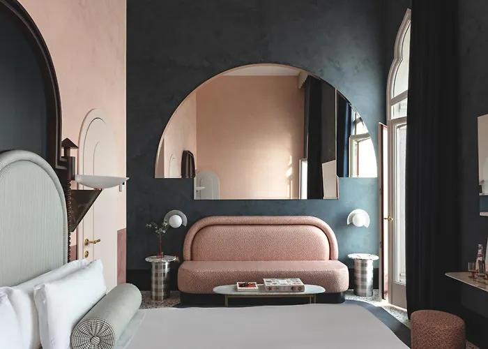 Il Palazzo Experimental 4*