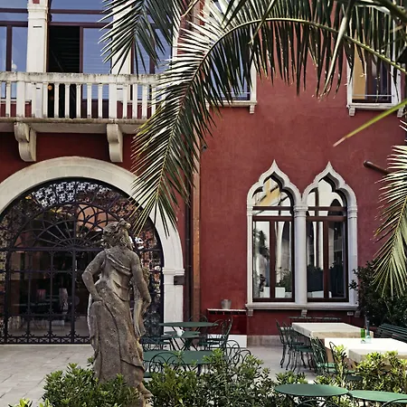 Il Palazzo Experimental 4* Benátky