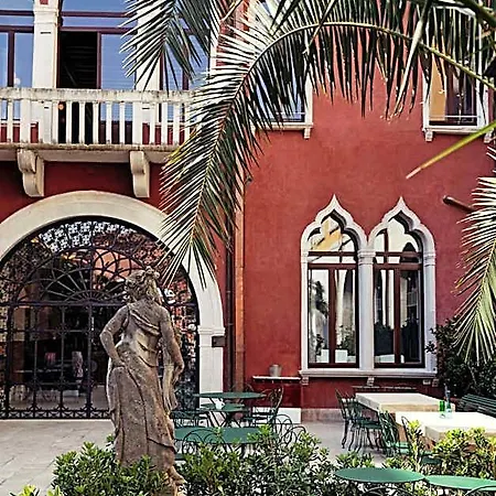 Il Palazzo Experimental 4* Venedig